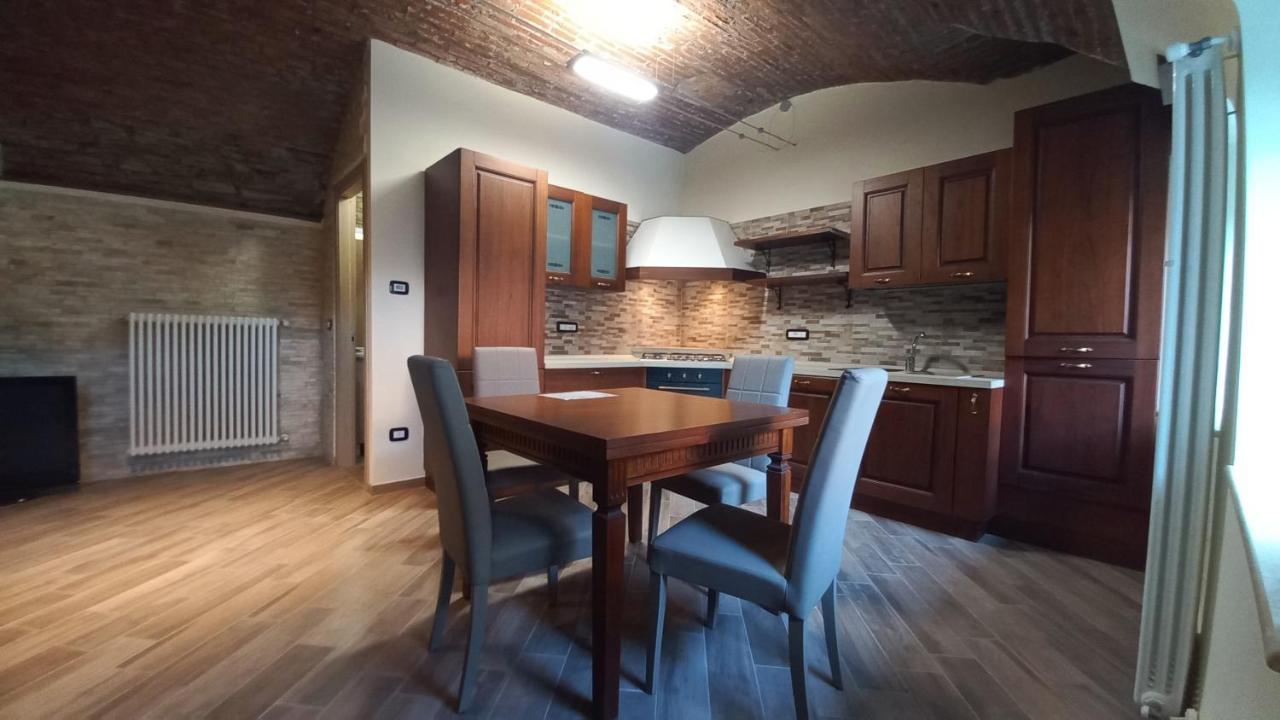 La Maison Du Chateau Cremolino Екстериор снимка