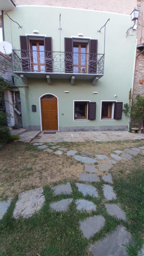 La Maison Du Chateau Cremolino Екстериор снимка